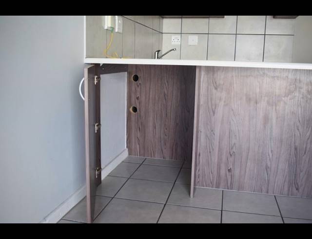 2 BEDROOM PROPERTY TO RENT IN CENTURY CITY